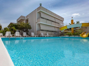 Pleasant Apartment in Alba Adriatica near Sea